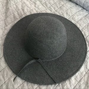 Leith beach bucket hat from Nordstrom’s